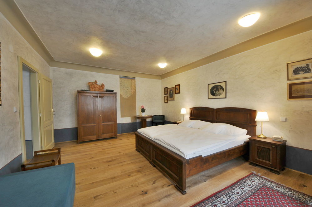 Latran 43 Apartments Cesky Krumlov Luaran gambar